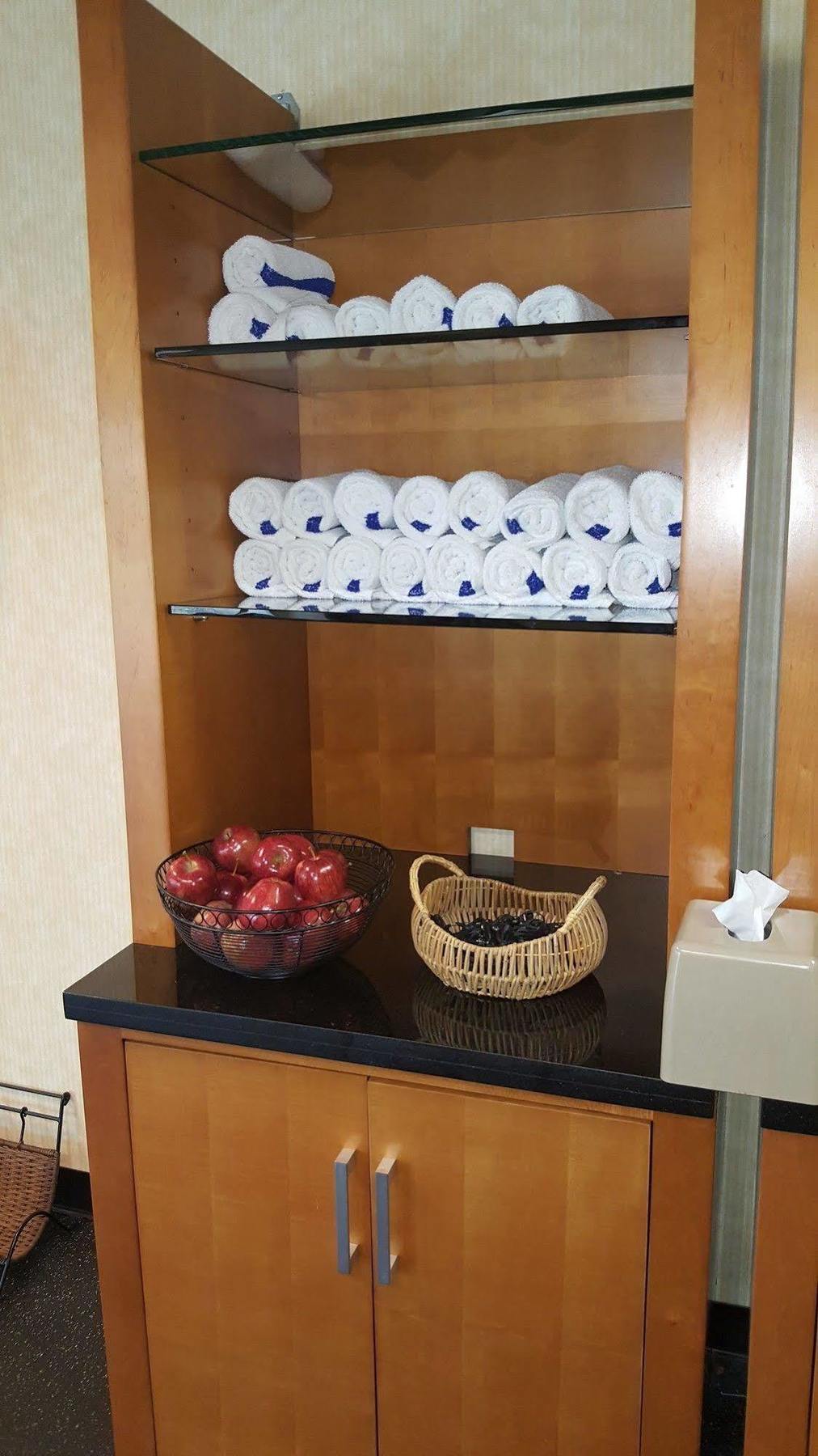 Anaheim Marriott Suites Гарден Гров Экстерьер фото